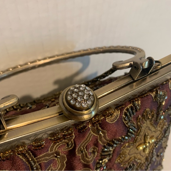 Vintage Brown Beaded Embroidered Chain Purse - Picture 4 of 16